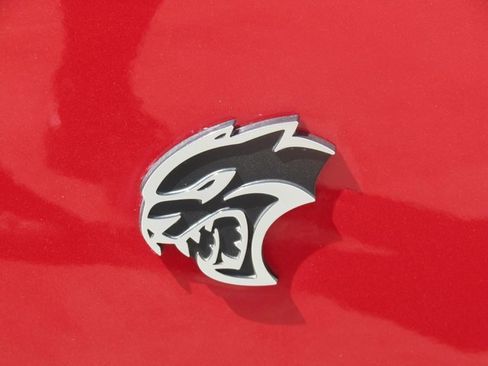 Used 2016 Dodge Challenger SRT Hellcat image 28
