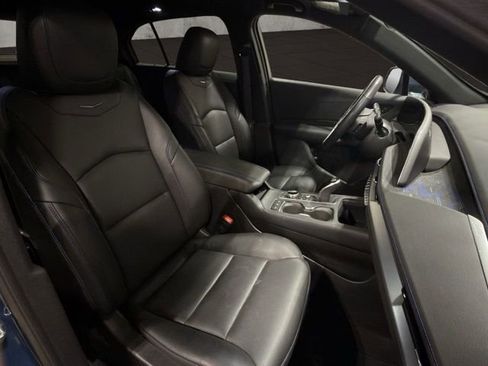 Used 2025 Cadillac XT4 Sport image 19