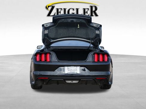 Used 2015 Ford Mustang Premium image 10