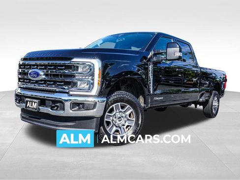 Used 2023 Ford F350 Lariat image 1
