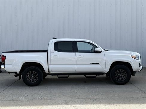 Used 2023 Toyota Tacoma SR5 image 3