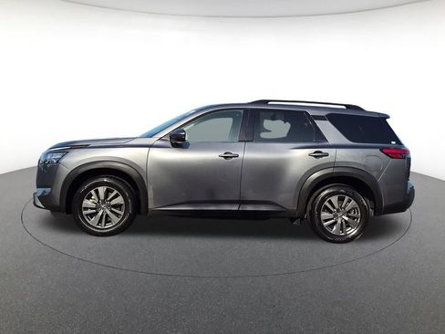 Used 2025 Nissan Pathfinder SV AWD/4WD image 8