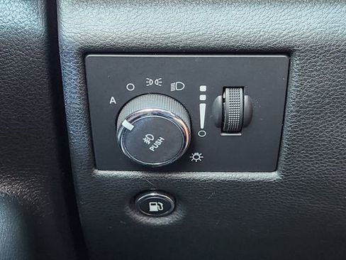 Certified 2015 Jeep Grand Cherokee SRT w/ Quick Order Package 26J image 24