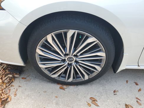 Used 2024 Nissan Altima 2.5 SL image 5