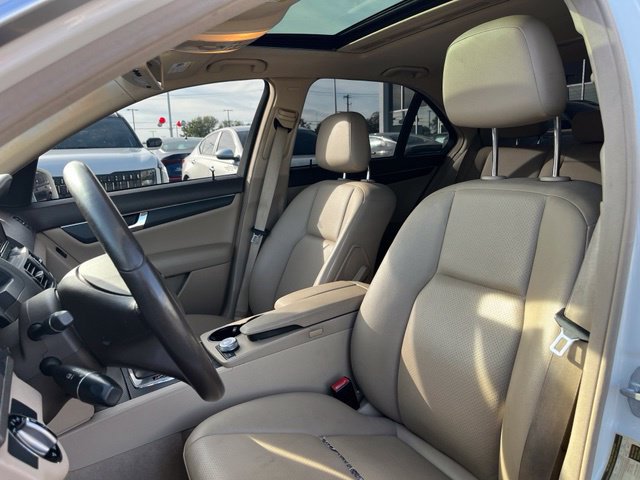Used 2010 Mercedes-Benz C 300 4MATIC Sedan image 17