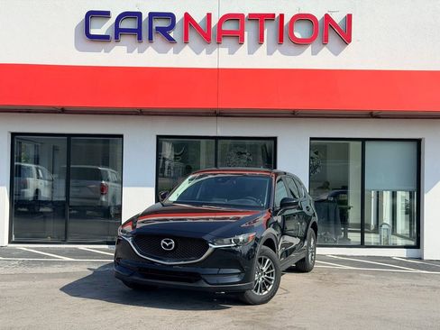 Used 2017 MAZDA CX-5 Touring w/ Preferred Equipment Package AWD/4WD image 2
