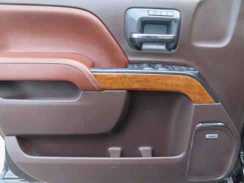 Used 2016 Chevrolet Silverado 2500 High Country w/ Duramax Plus Package image 13