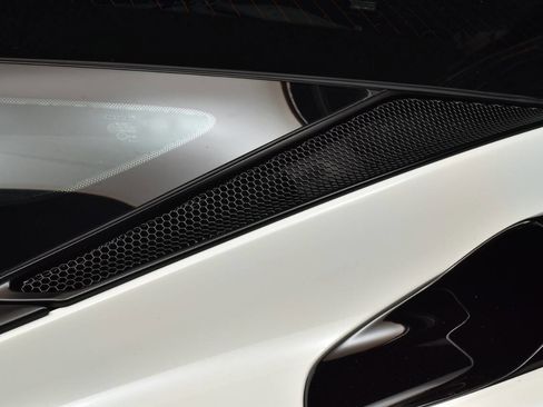 Used 2026 McLaren GTS image 10