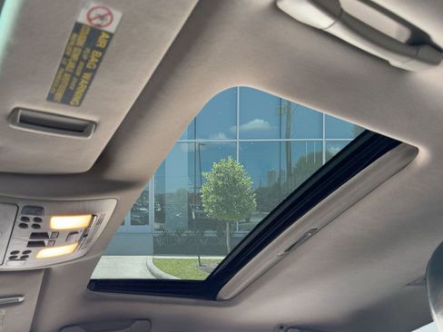 Used 2011 Lexus IS 250 4dr Sport Sdn Auto AWD image 15