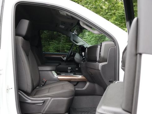 Certified 2024 Chevrolet Silverado 1500 LT Trail Boss w/ Convenience Package II AWD/4WD image 43