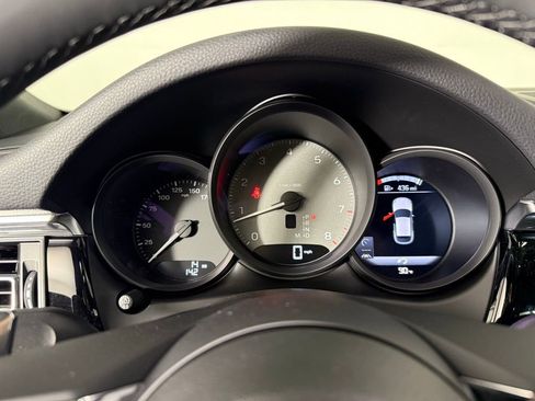 New 2025 Porsche Macan S image 39