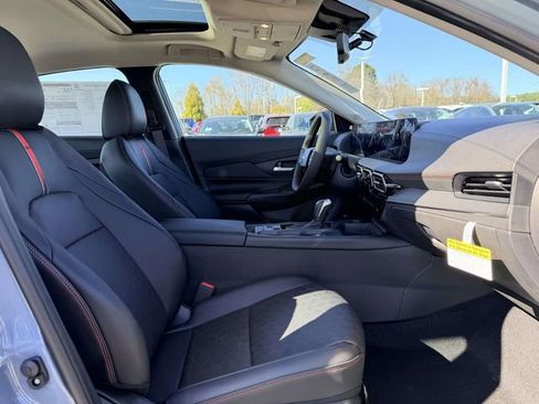 New 2026 Nissan Sentra SV FWD image 10