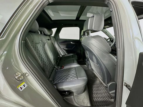 Used 2021 Audi SQ5 Prestige w/ Prestige Package AWD/4WD image 33