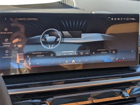 New 2026 BMW X6 xDrive40i w/ Executive Package image 27