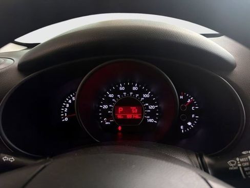 Used 2019 Kia Soul w/ Convenience Package FWD image 17
