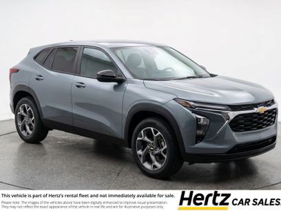 Used 2025 Chevrolet Trax LT