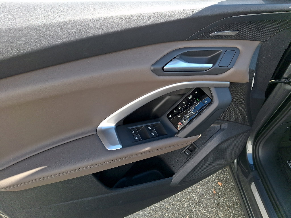 New 2026 Audi Q5 Premium Plus AWD/4WD image 10