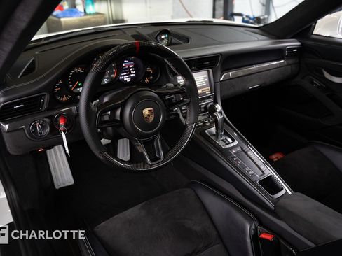 Used 2016 Porsche 911 GT3 RS image 25