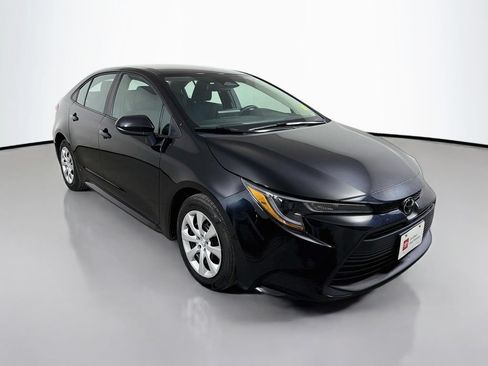 Used 2024 Toyota Corolla LE FWD image 4