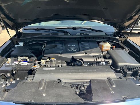 Used 2018 INFINITI QX80 4WD w/ Driver Assistance Package image 15