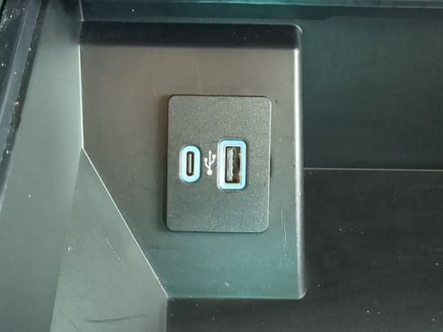 Used 2021 Ford F150 Lariat w/ Equipment Group 502A High image 21