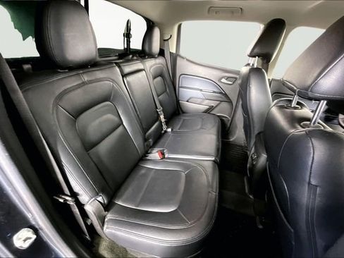 Used 2017 Chevrolet Colorado Z71 image 24