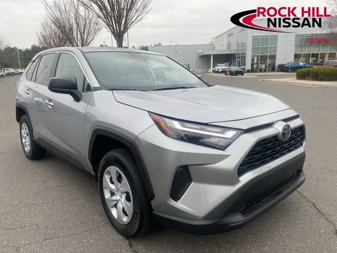 Used 2024 Toyota RAV4 LE image 1