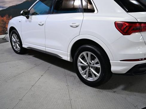 Used 2023 Audi Q3 2.0T Premium image 7
