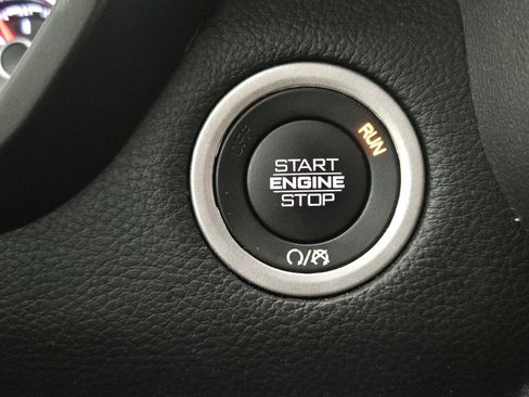 Used 2025 RAM 1500 Lone Star image 23