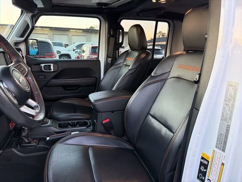 Used 2022 Jeep Gladiator Mojave w/ LED Lighting Group image 28