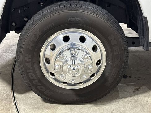 Used 2024 RAM 3500 Laramie w/ Bed Utility Group image 26