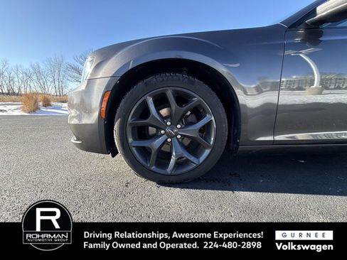 Used 2021 Chrysler 300 S image 10