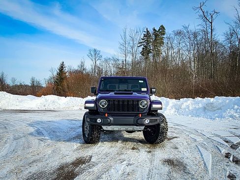 New 2026 Jeep Gladiator Mojave AWD/4WD image 10