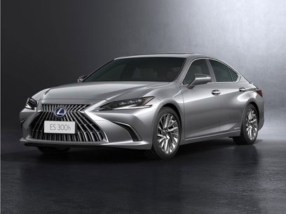 Used 2022 Lexus ES 300h w/ Accessory Package 2