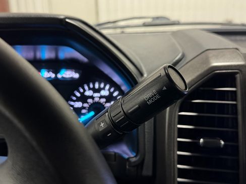 Used 2022 Ford F350 XL w/ Power Equipment Group image 25