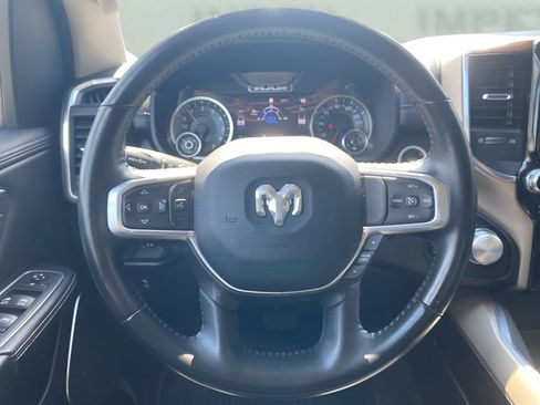 Used 2022 RAM 1500 Laramie AWD/4WD image 13