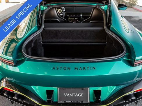 Used 2025 Aston Martin V8 Vantage Coupe RWD image 19