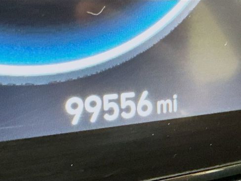 Used 2022 Hyundai Tucson Limited image 12