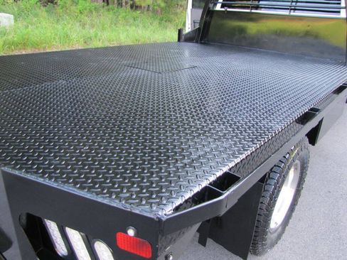 Used 2022 RAM 3500 Tradesman RWD image 25