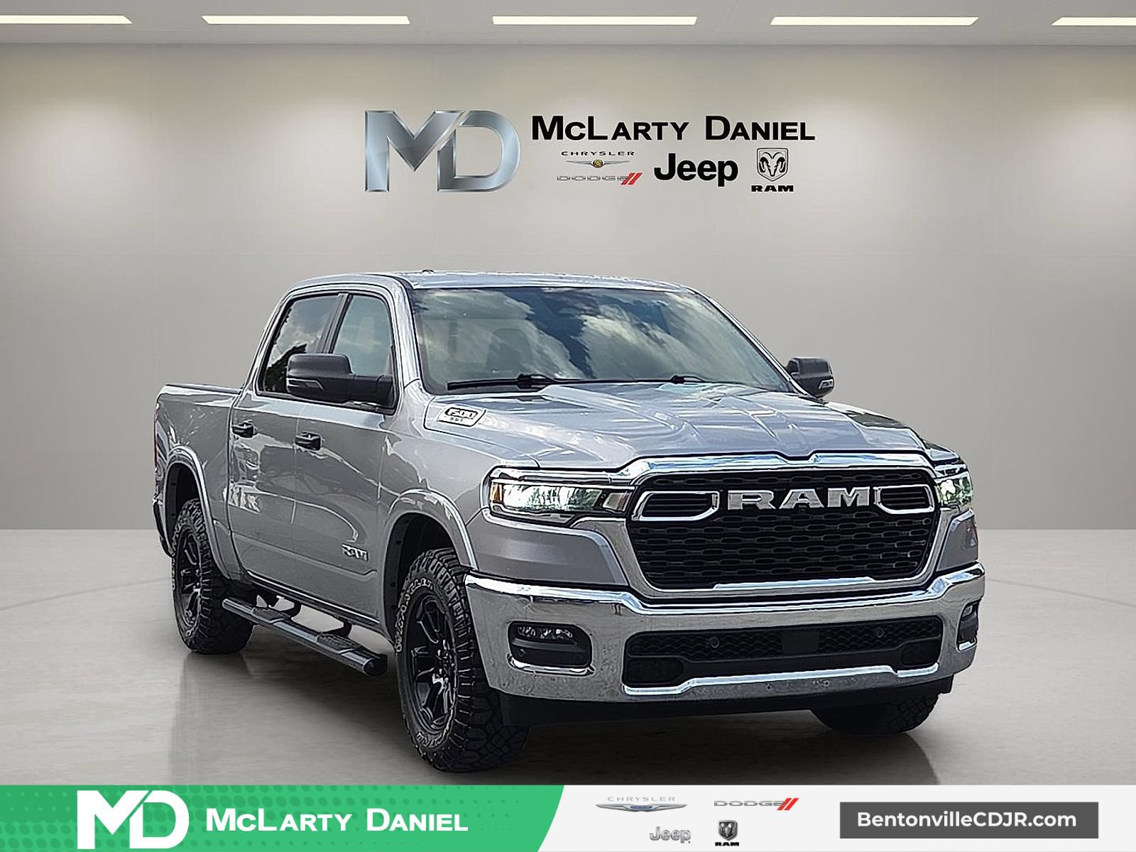 Used 2025 RAM 1500 Big Horn AWD/4WD image 1