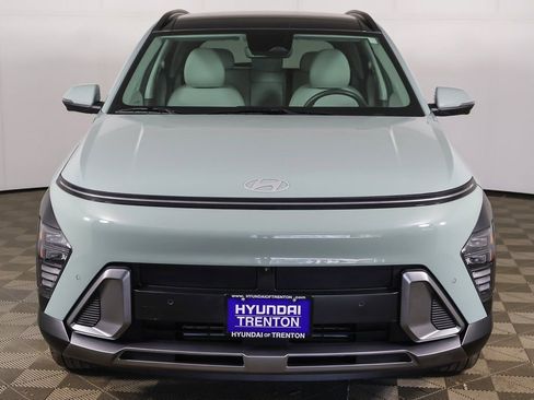 Used 2024 Hyundai Kona Limited image 15