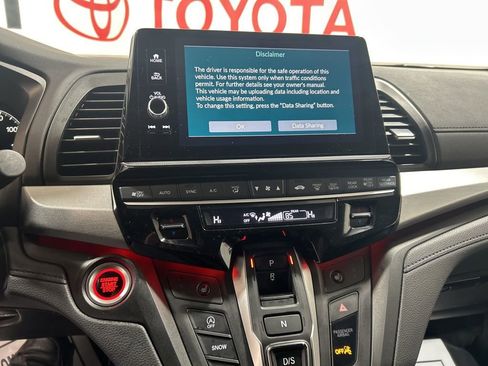 Used 2025 Honda Odyssey Sport-L image 29