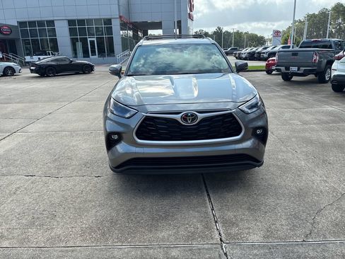 New 2026 Toyota Highlander XLE AWD/4WD image 10