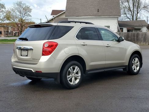 Used 2013 Chevrolet Equinox LT w/ Driver Convenience Package image 3