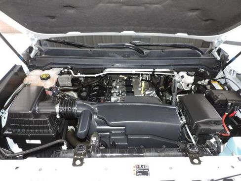 Certified 2022 Chevrolet Colorado LT w/ LT Convenience Package RWD image 18