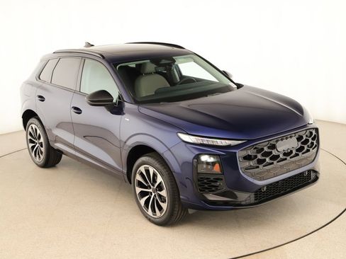 New 2026 Audi Q3 quattro 2.0T AWD/4WD image 34