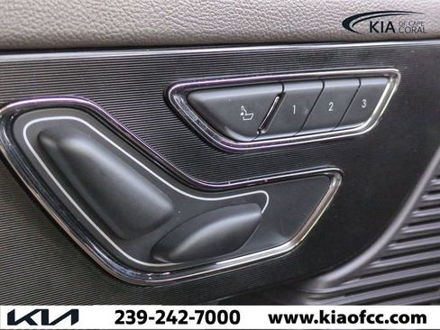 Used 2021 Lincoln Corsair AWD w/ Sport Package image 20