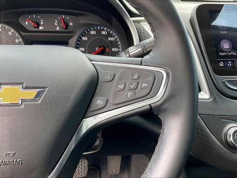 Used 2024 Chevrolet Malibu RS FWD image 11