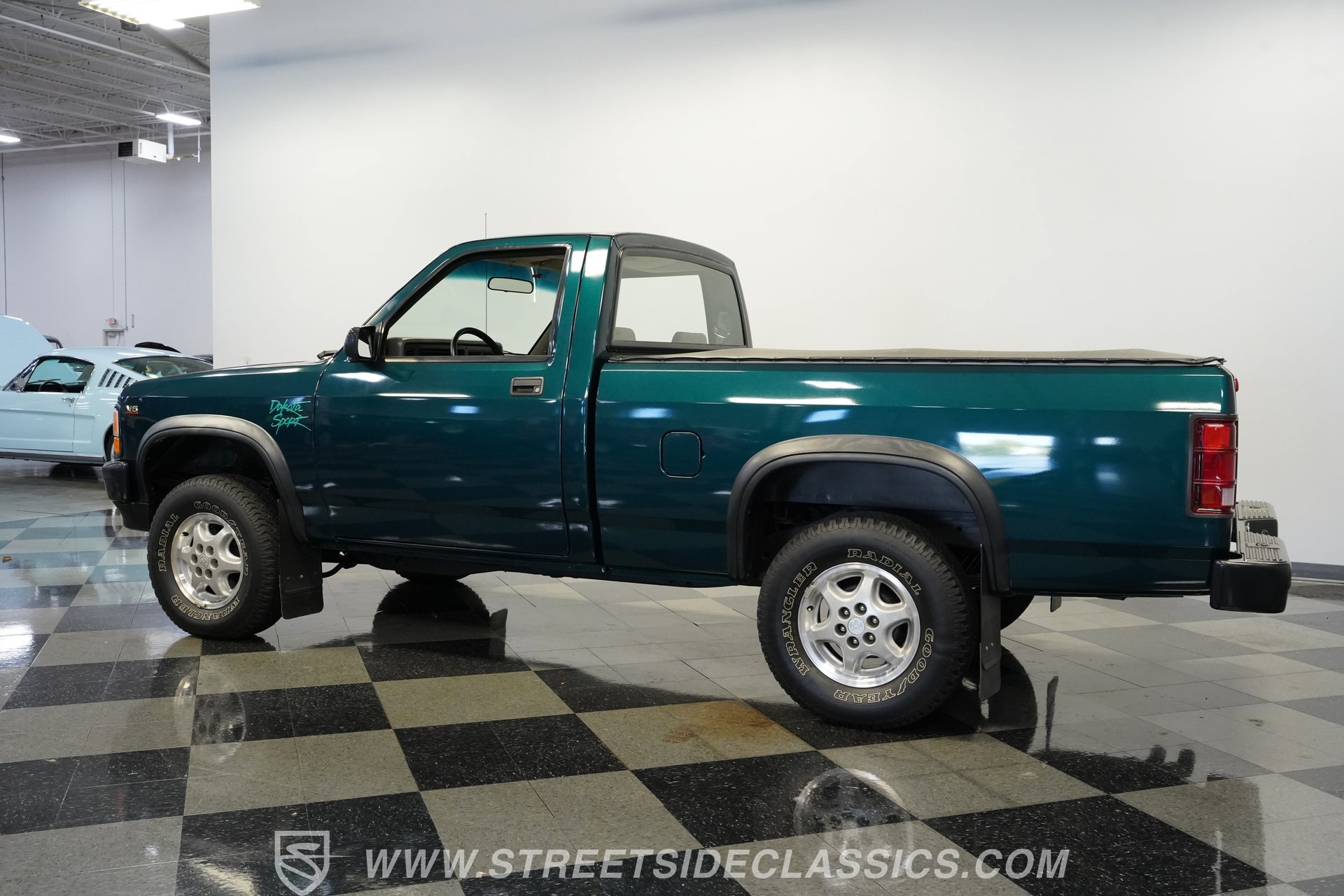 Used 1995 Dodge Dakota Sport AWD/4WD image 9