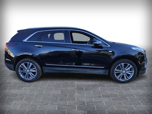 Certified 2025 Cadillac XT5 Premium Luxury image 4